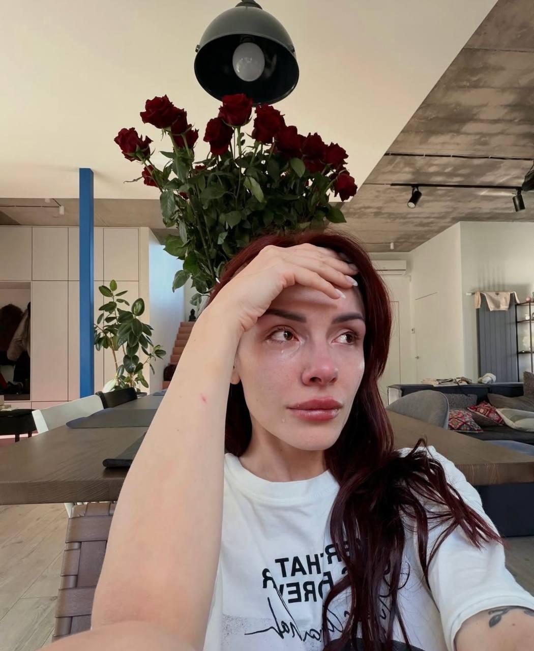 'Я официально бесстрашна': MamaRika вернулась домой из обстреливаемого Дубая