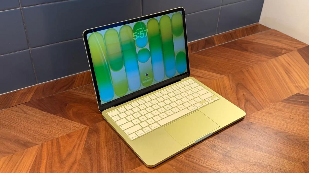 Появились первые обзоры самого дешевого MacBook Neo: блогеры и СМИ в восторге