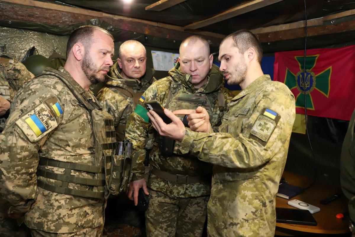 Ексголова Держприкордонслужби Дейнеко очолив бойовий підрозділ на фронті: у Раді назвали це 'чоловічим вчинком'