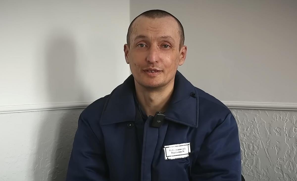 Через опіки не впізнали навіть рідні: окупант розповів, як його вилікували у полоні ЗСУ Через опіки не впізнали навіть рідні: окупант розповів, як його вилікували у полоні ЗСУ