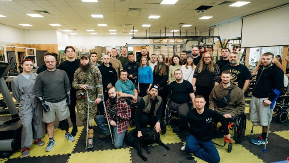 Збір на підтримку 'Титанових' у межах повернення проєкту 'Караоке на майдані' запущено