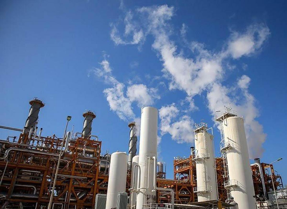 Израиль и США нанесли удар по крупнейшему газовому месторождению в мире: цены отреагировали