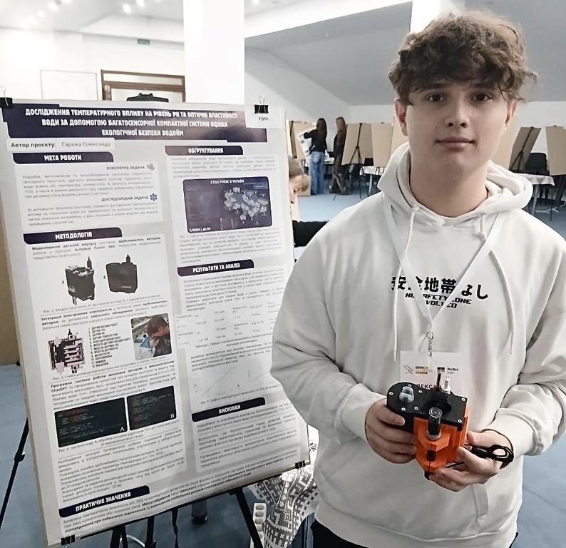 Проєкти космічного масштабу: як українські школярі дивують NASA своїми винаходами і хто за це платить - досвід STEАM-навчання у КМДШ