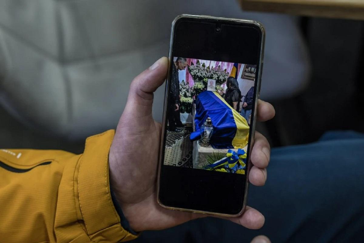 Звільнений з полону боєць розповів, як сприйняв звістку про своє поховання в Україні