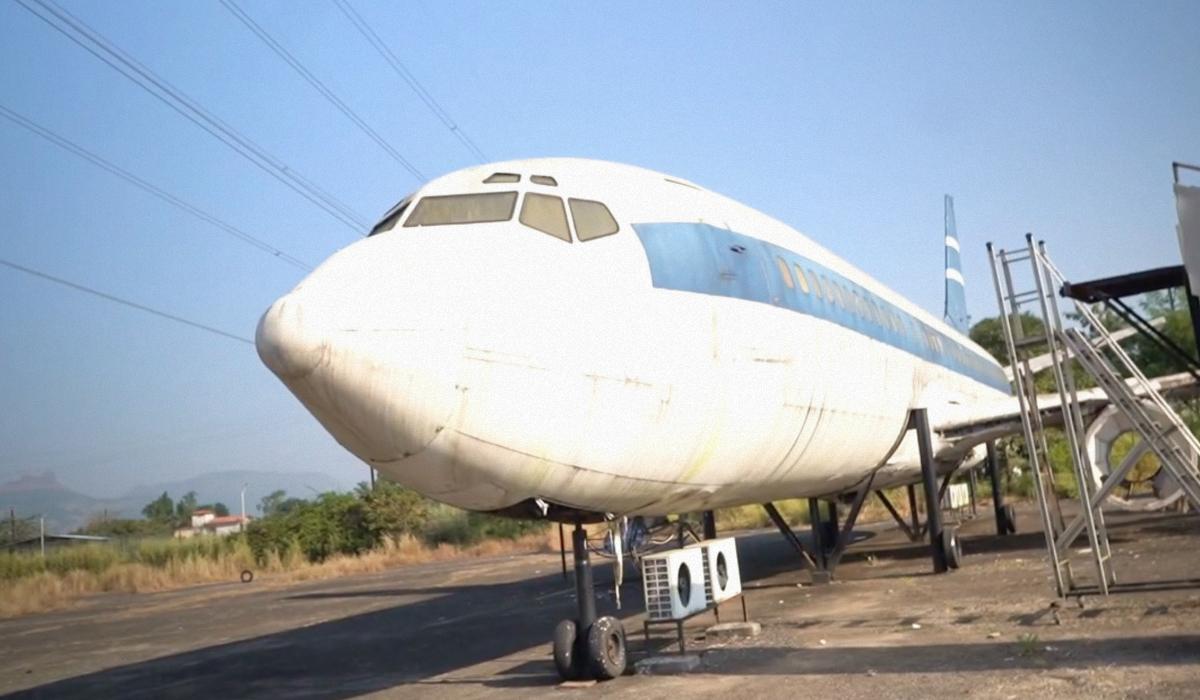 Чоловіки знайшли покинутий Boeing 737 і не повірили, що всередині