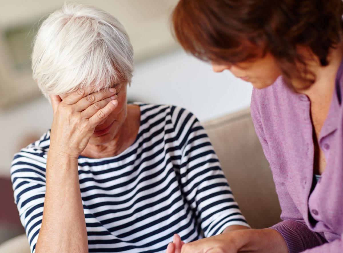 Дело не в неблагодарности: почему взрослые дети редко навещают родителей