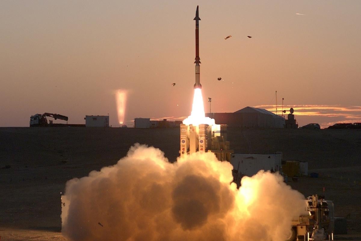 'Праща Давида' стреляет ракетами за 1 миллион: почему это всё равно выгодно для ПВО Израиля