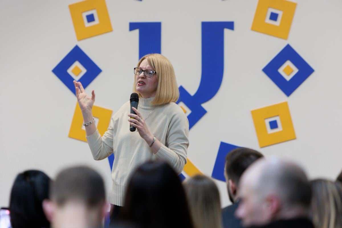 Мережування людей і сенсів: у Києві відкрили інтелектуальний простір U-Space Мережування людей і сенсів: у Києві відкрили інтелектуальний простір U-Space