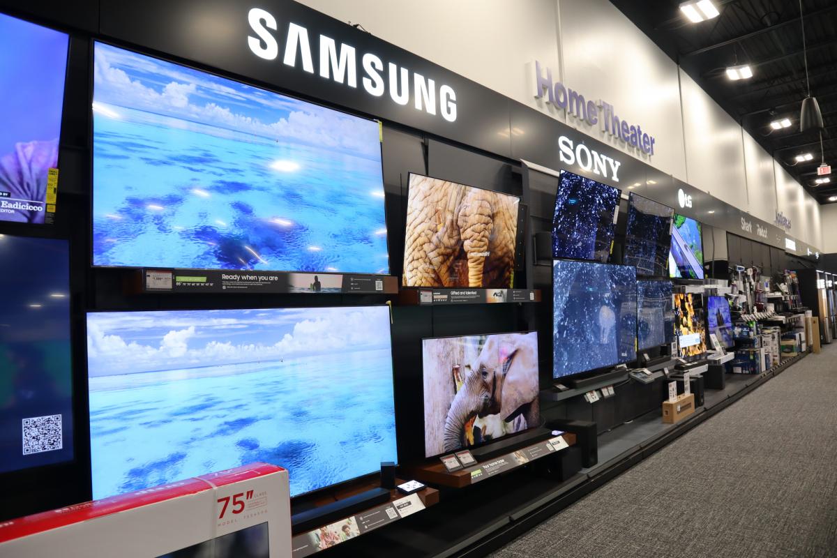 Названо найкращий бренд смарт-телевізорів за рівнем задоволеності користувачів