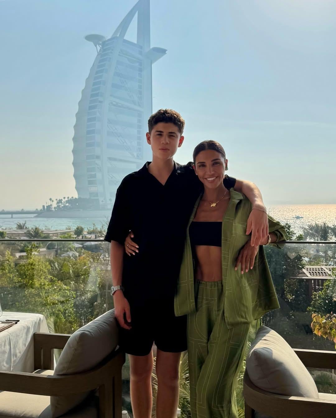 Димопулос раскрыла правду, как ее 17-летний сын от Джеджулы выбрал Украину