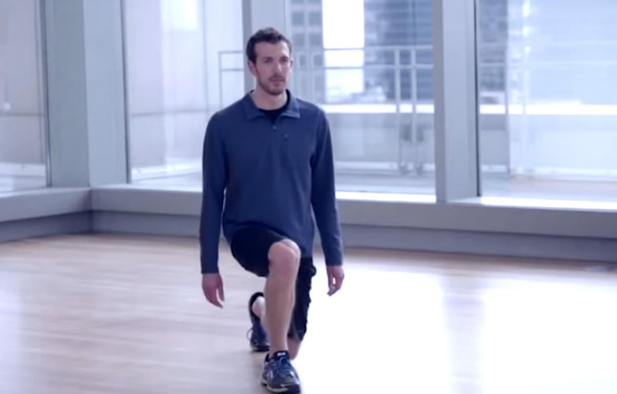 Як зберегти силу після 60: тренер назвав 5 вправ, які допомагають швидше, ніж спортзал Як зберегти силу після 60: тренер назвав 5 вправ, які допомагають швидше, ніж спортзал