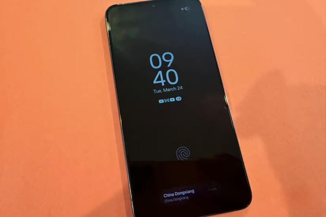 Експерт назвав функцію, яку він вимикає на всіх смартфонах для економії заряду Експерт назвав функцію, яку він вимикає на всіх смартфонах для економії заряду