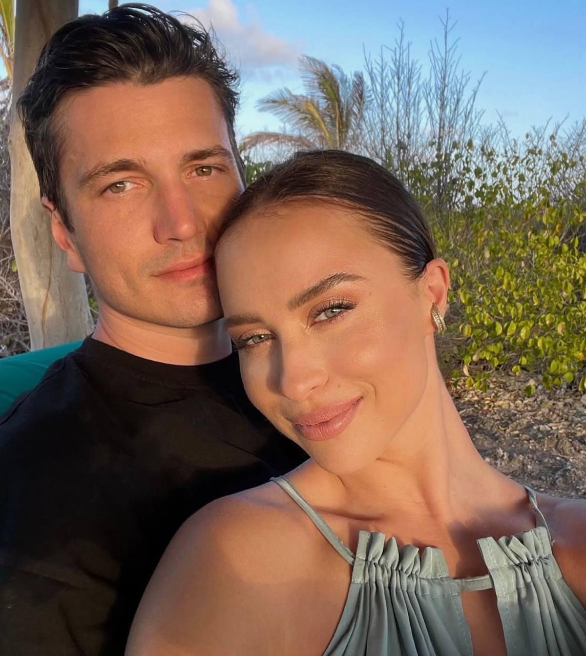 Модель Маремуха официально развелась со мужем-французом Модель Маремуха официально развелась со мужем-французом