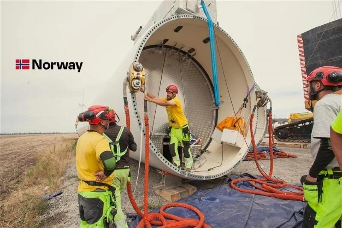 ДТЕК отримав грант норвезького Norad на підготовку до будівництва найбільшої ВЕС в Україні