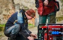 Рискуете сжечь дом: 5 устройств, которые категорически нельзя подключать к генератору