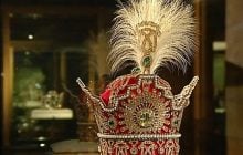 Гигантские бриллианты, трон и золотой глобус: чем поражает королевская сокровищница Ирана