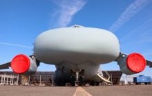 Новый японский самолёт РЭБ Kawasaki имеет крайне необычный вид: почему это "наследственное"