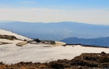 Весняний хайкінг в Карпатах: чим туристів приваблює Полонина Руна на Закарпатті (фоторепортаж)