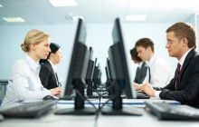 Миф об "успешном одиночке" разрушен: отсутствие отношений вредит работе, – психологи