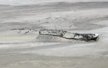 500-річний корабель зі скарбами знайшли під пісками пустелі: всередині золото і таємниці