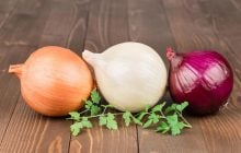 Головна відмінність між білою та червоною цибулею: як не помилитися у виборі