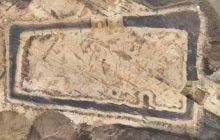 Археологи виявили усередині доісторичної гробниці таємничий підземний тунель