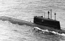 Затонувшая атомная подлодка "Комсомолец" периодически выбрасывает радиацию, - ученые