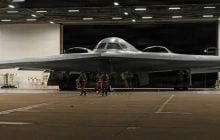 "Эпическая ярость": на бомбардировщиках B-2 заметили загадочные элементы