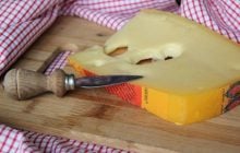 Який жовтий сир обрати для здорового харчування: цей має менше солі й більше білка