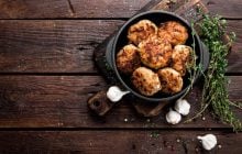 Мясные и рыбные котлеты с картошкой: 2 рецепта без хлеба