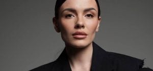 Певица MamaRika не может выехать из Дубая из-за атаки Ирана: "Мы тупо застряли"