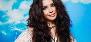 Звезда 2000-х удивила архивным фото: как выглядела певица раньше