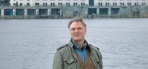 "Аж душа замирает": Рыбчинский удивил сеть переводом хита "Берега" (видео)