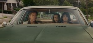 Вийшов трейлер горору "Кінець Оук-Стріт" з Енн Гетевей і Юеном Макгрегором