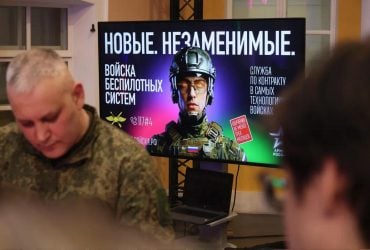 Замість в'язнів тепер студенти: як в РФ обманом заманюють молодь на війну