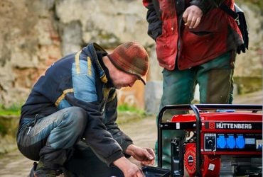 Рискуете сжечь дом: 5 устройств, которые категорически нельзя подключать к генератору