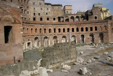 Під руїнами в самому серці Риму мешкають дивовижні істоти гіганти