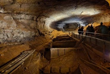 Глибина сягає понад 100 метрів: під парком у США ховається гігантський підземний світ