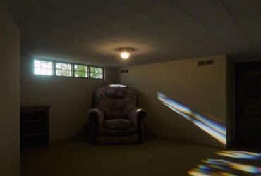 Вийшов тизер горору "Backrooms: Залаштунки" від А24 за мотивами однойменного YouTube-феномену