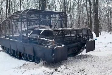 Українські бійці створили унікальний танк-франкенштейн (відео)