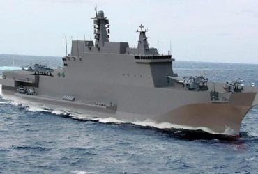 Найбільший в сучасній Росії: в Криму сформували корпус нового десантного корабля (фото)