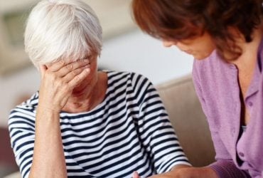 Справа не в невдячності: чому дорослі діти рідко відвідують батьків