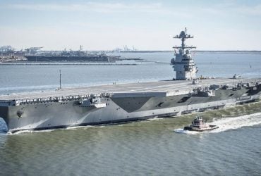 Найсучасніший авіаносець ВМС США прийшов у порт після операції на Близькому Сході, - ВІ
