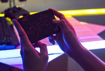 Смартфони з найкращою батареєю у 2026 році: топ-5 моделей на будь-який бюджет