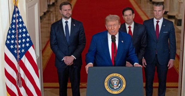 Вихід США з НАТО