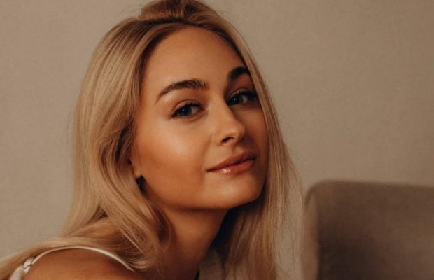 Відома українська акторка повідомила про перелом пальця