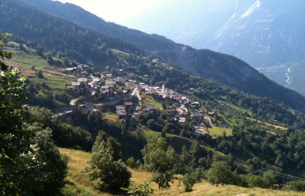 Швейцарія пропонує людям 27 тисяч євро за переїзд, але є один нюанс