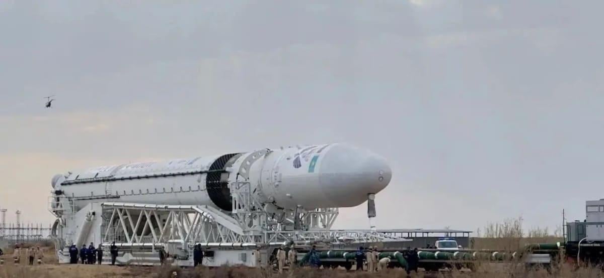 Росіяни вивезли на старт свою нову ракету 'Союз-5', але не змогли її запустити (фото)