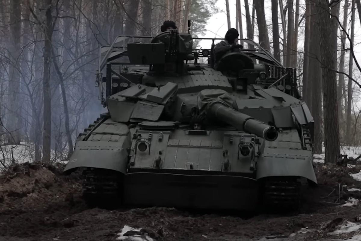 На озброєнні ЗСУ помітили дуже рідкісну версію Т-64 