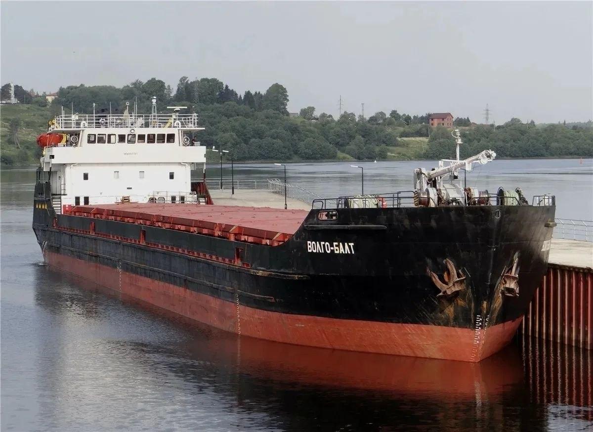 В Азовском море затонул российский сухогруз с зерном, часть экипажа пропала В Азовском море затонул российский сухогруз с зерном, часть экипажа пропала